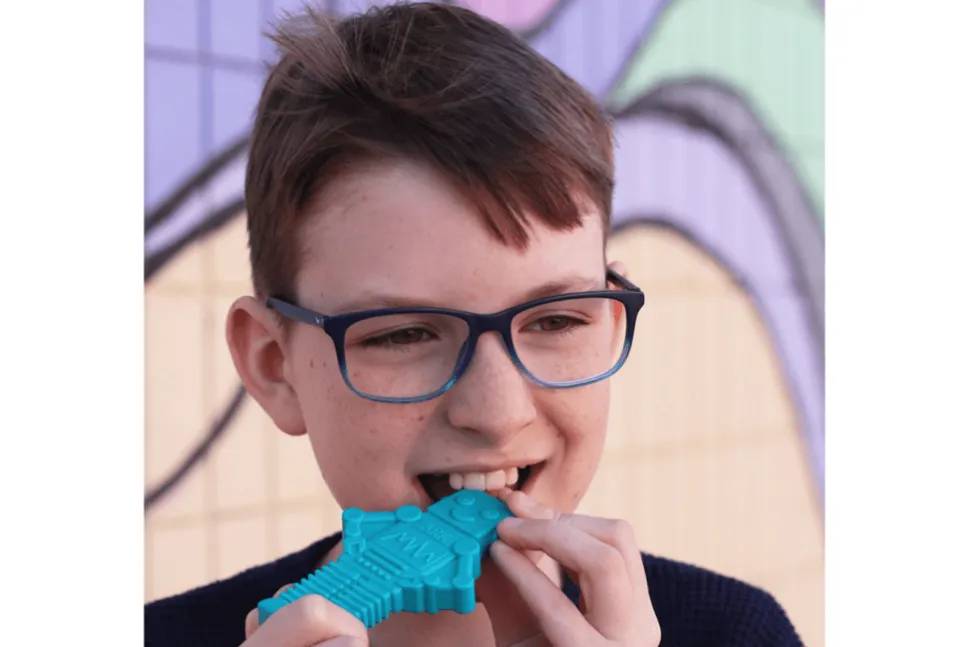 ARK MEGA RoboChew™ Robot Chewy