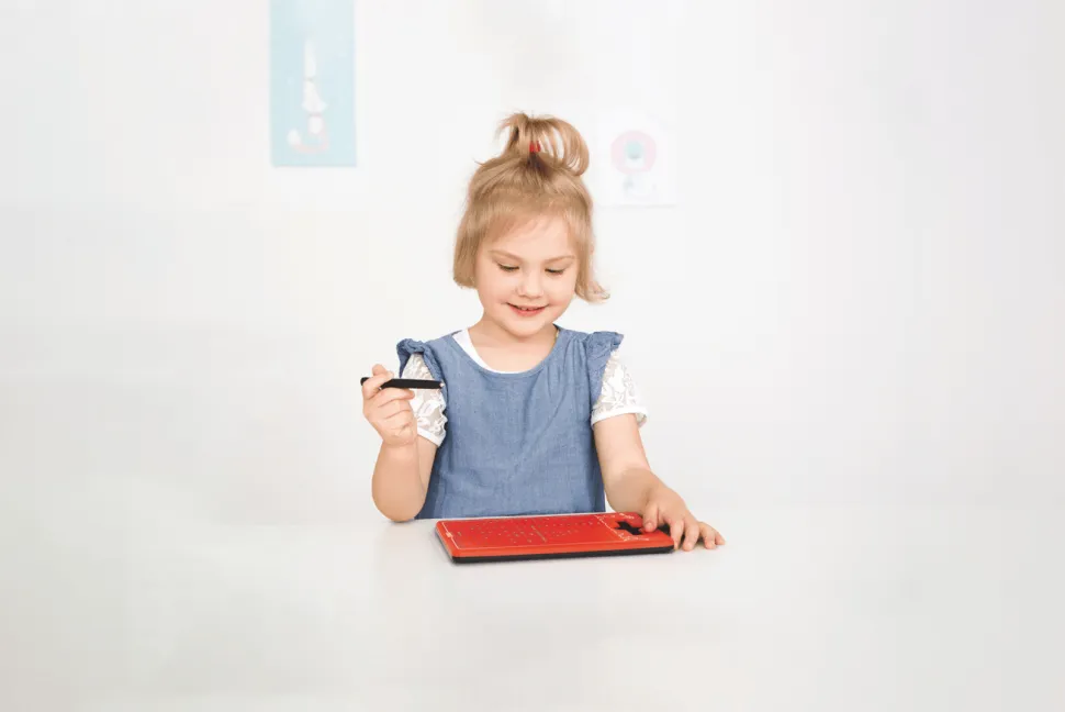 Beleduc 2-in-1 Magnetic Activity Board