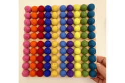 Counting Board with Felt Balls (2cm)