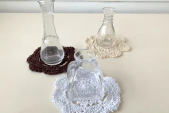 Doilies (Various Colours)