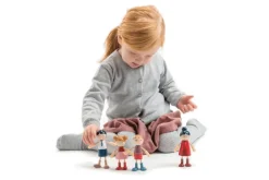 Doll Family (various styles)