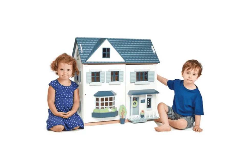 Dovetail Doll House
