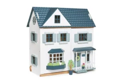 Dovetail Doll House