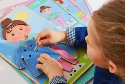 Dress Me - Threading and Lacing Game