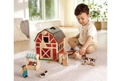 Hape Farm Playset