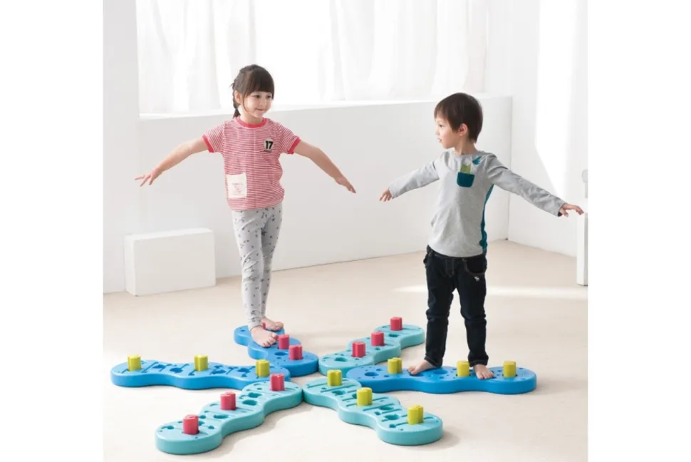 PRESCHOOL & KINDERGARTEN GROSS MOTOR TOYS