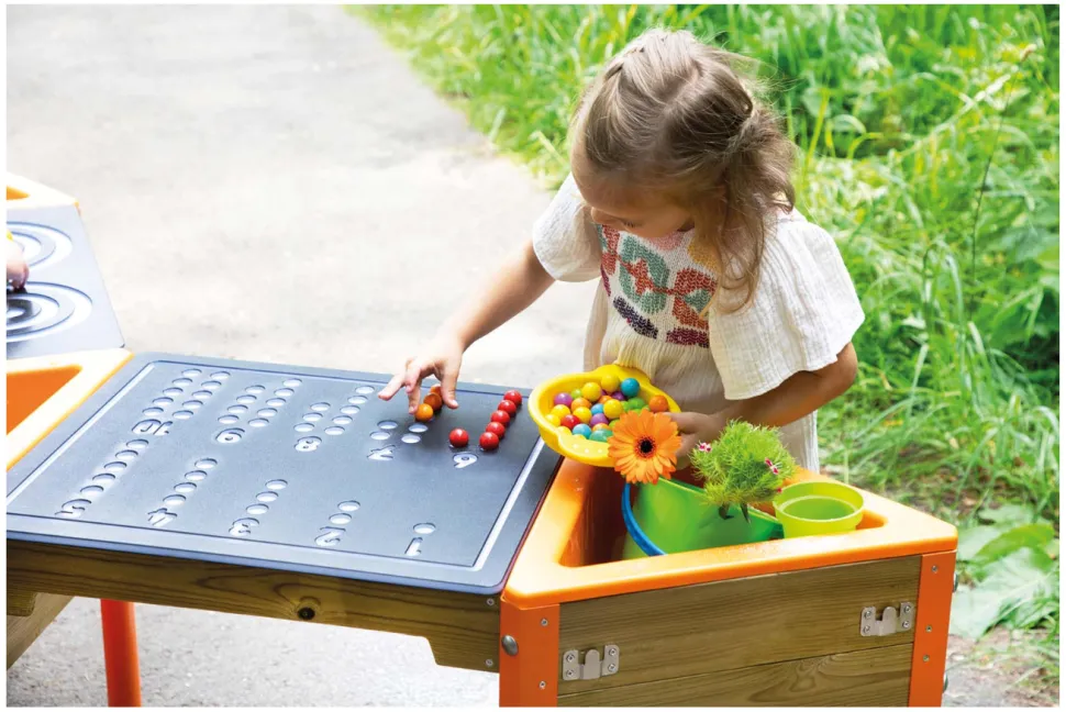 PRESCHOOL & KINDERGARTEN OUTDOOR TOYS