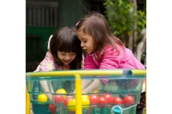 PRESCHOOL & KINDERGARTEN OUTDOOR FURNITURE